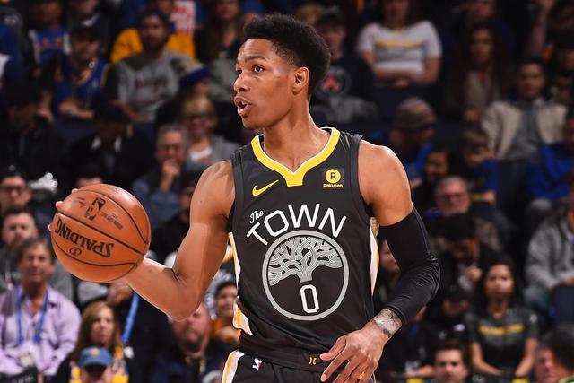 贝林厄姆：更衣室有很多领袖我们互相尊重